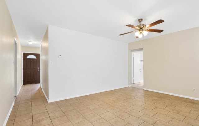 rental at 4318  Sun Gate St in San Antonio, TX — photo 5