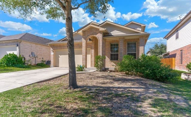 rental at 2725  Sterling Way in Schertz, TX — photo 1