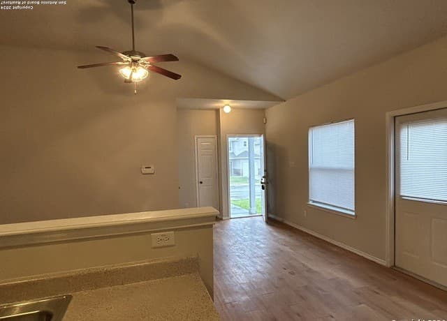 rental at 5618  Golf Mist Unit 1 in San Antonio, TX — photo 4