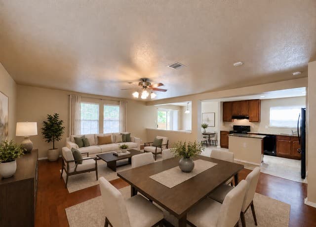 rental at 5514  Spring Walk in San Antonio, TX — photo 3