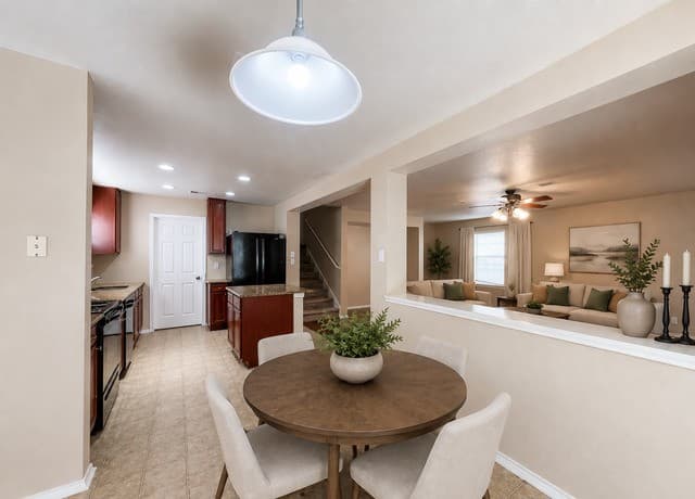 rental at 5514  Spring Walk in San Antonio, TX — photo 5