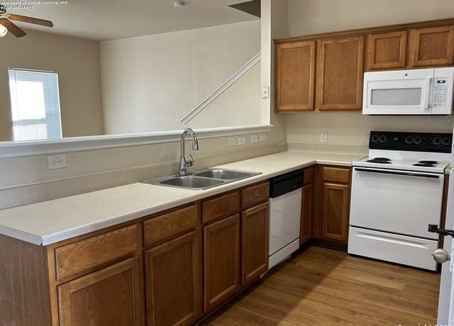 rental at 5710  Golf Heights Unit 1 in San Antonio, TX — photo 1