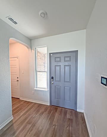 rental at 2427  Bart Cv in San Antonio, TX — photo 2