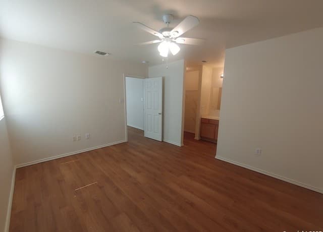 rental at 3865  Maverick Creek Rd in San Antonio, TX — photo 4