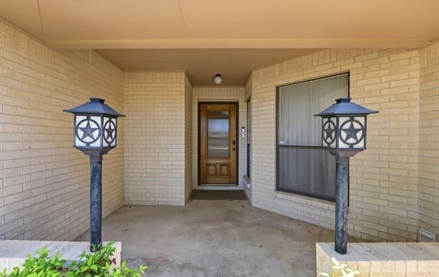 rental at 901  Gentilz in Castroville, TX — photo 5