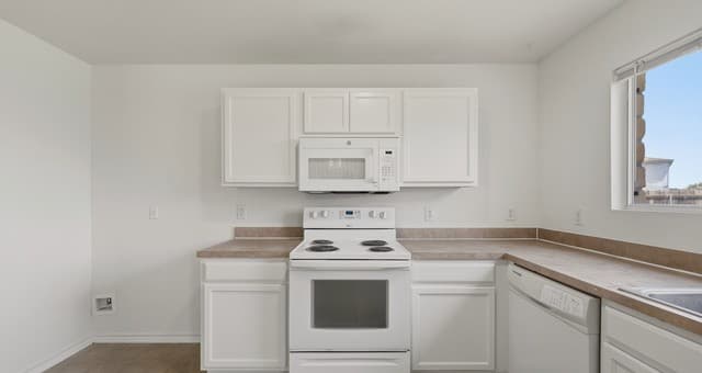 rental at 3248  Northwest Blvd in New Braunfels, TX — photo 5