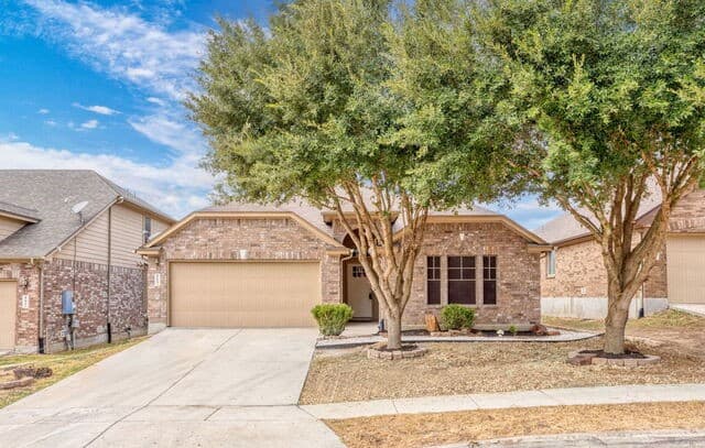 rental at 809  Laserra in Cibolo, TX — photo 1