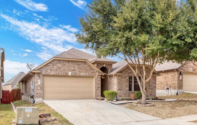 rental at 809  Laserra in Cibolo, TX — photo 2