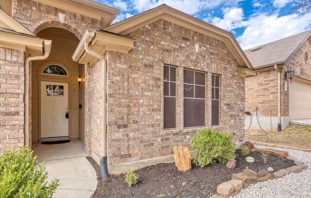 rental at 809  Laserra in Cibolo, TX — photo 3