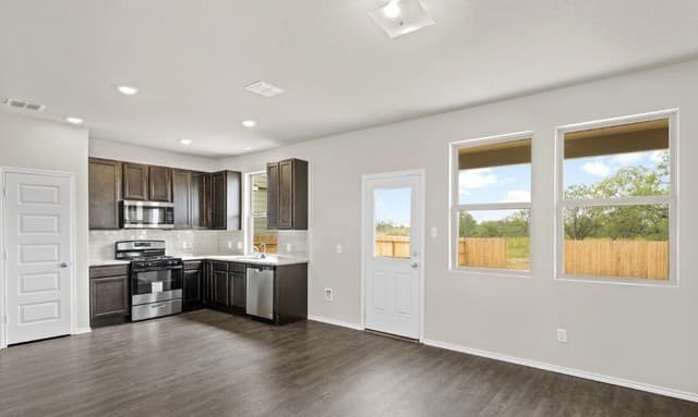 rental at 5118  Sandstone Way in San Antonio, TX — photo 4