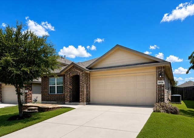 rental at 8936  Taylor Grove in San Antonio, TX — photo 2