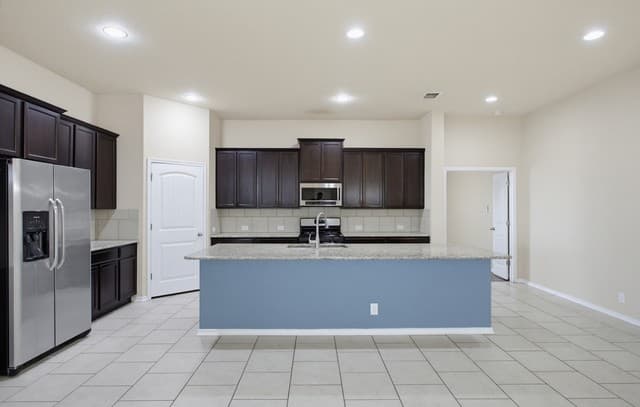 rental at 13503  Jack Heights in San Antonio, TX — photo 3