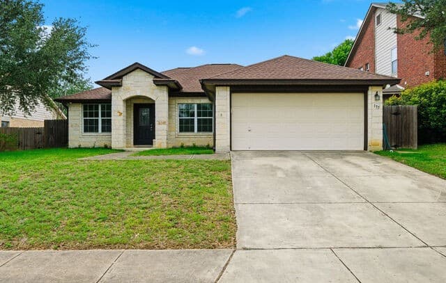 rental at 157  Springtree Pkwy in Cibolo, TX — photo 1