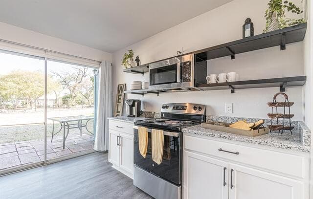 rental at 346  Natalen Ave Unit 1 in San Antonio, TX — photo 3