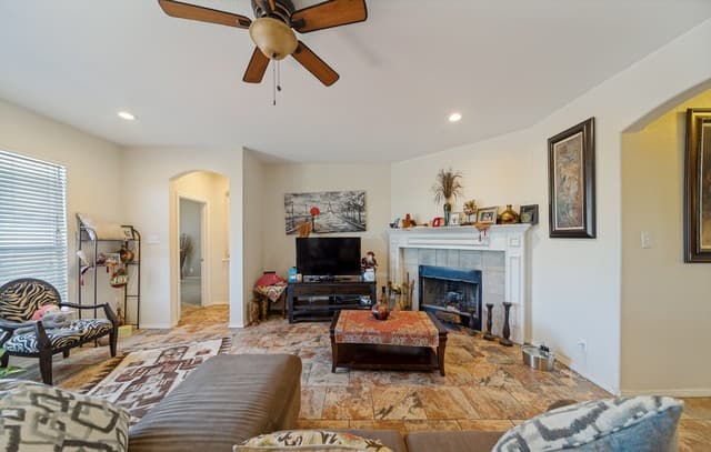 rental at 8235  Rockwell in San Antonio, TX — photo 5