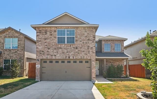 rental at 6458  Staccato Staff in San Antonio, TX — photo 1