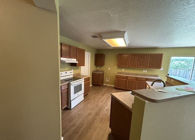 rental at 113  Longhorn Way in Cibolo, TX — photo 5