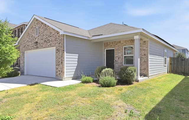 rental at 7406  Burrowing Cobra in San Antonio, TX — photo 2
