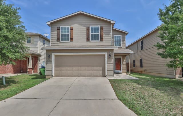 rental at 11827  Pure Silver in San Antonio, TX — photo 1