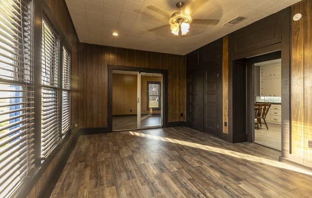 rental at 825  Fm 5714 in LaCoste, TX — photo 5