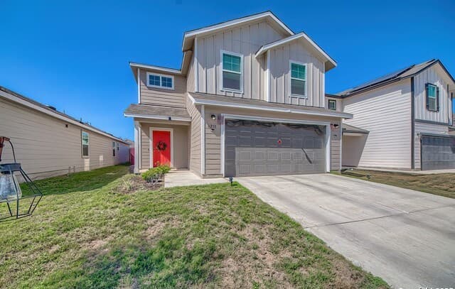 rental at 6231  Silver Pegasus in San Antonio, TX — photo 2