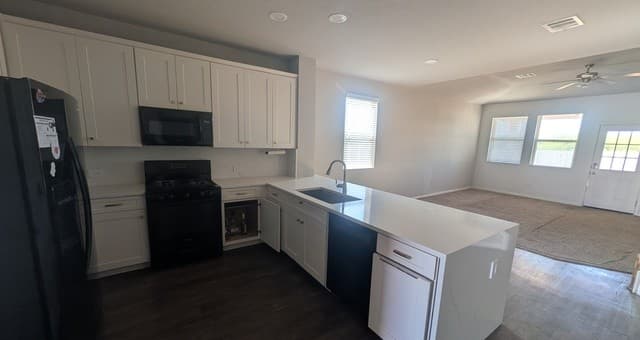 rental at 6703  Dashmoor Crk in San Antonio, TX — photo 5