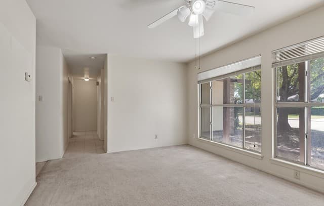 rental at 1037  Valley Forge Dr in Schertz, TX — photo 3