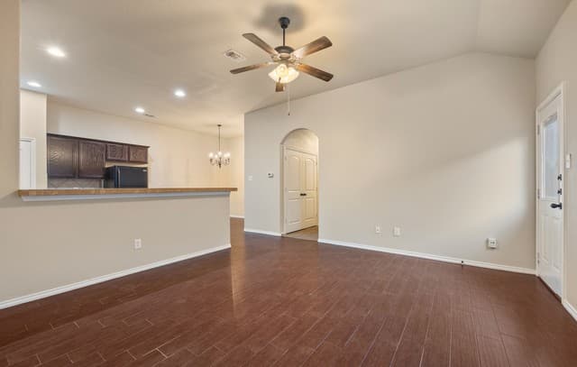 rental at 293  Rosalie Dr in New Braunfels, TX — photo 1