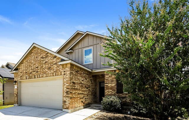 rental at 15332  Daystar Pass in San Antonio, TX — photo 4