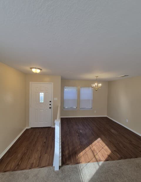 rental at 6623  Highland Grass in Converse, TX — photo 4