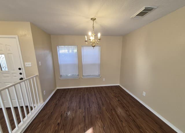 rental at 6623  Highland Grass in Converse, TX — photo 5