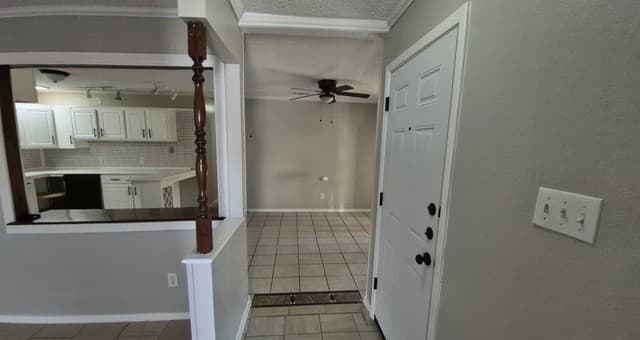 rental at 11914  Alamo Blanco in San Antonio, TX — photo 2