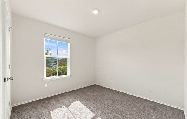 rental at 8111  Autares Sq in San Antonio, TX — photo 5