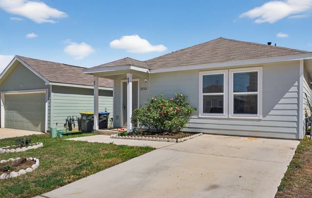 rental at 20326  Andesine Ridge in San Antonio, TX — photo 2