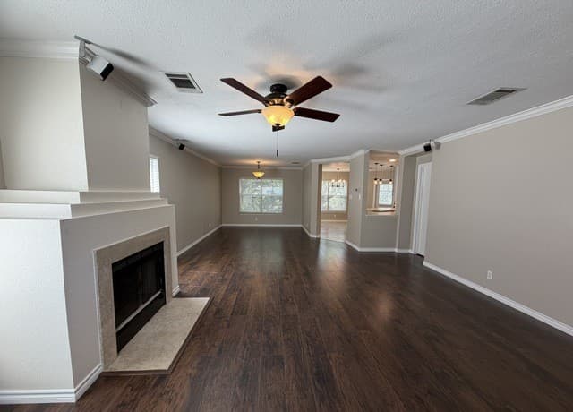 rental at 2814  Redsky Pass in San Antonio, TX — photo 2