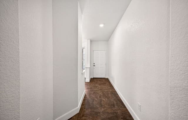 rental at 7915  Cenote Dr in San Antonio, TX — photo 2