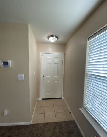 rental at 6119  Luckey Run in San Antonio, TX — photo 2
