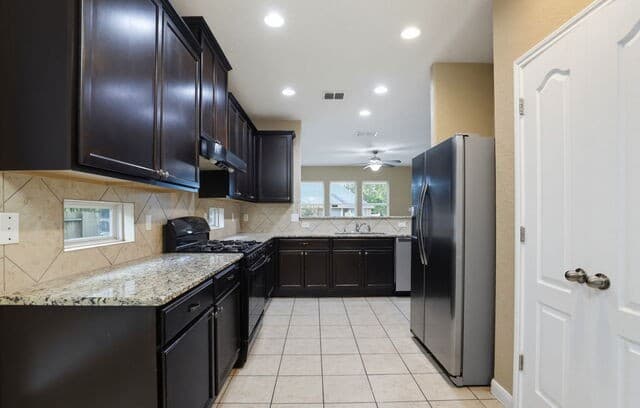 rental at 22862  Allegro Creek in San Antonio, TX — photo 4