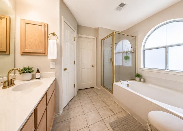 rental at 5407  Stormy Sunset in San Antonio, TX — photo 5
