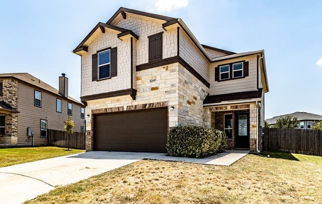 rental at 15206  Prescott Cove in San Antonio, TX — photo 1