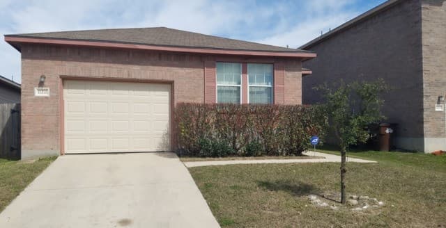 rental at 11211  Dublin Ledge in San Antonio, TX — photo 2