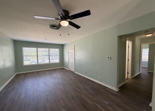 rental at 4702  Allegheny Dr in San Antonio, TX — photo 3