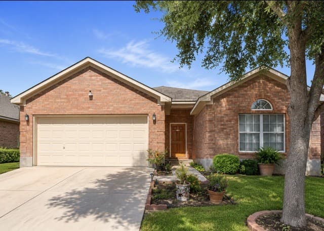 rental at 2711  Cloudy in San Antonio TX