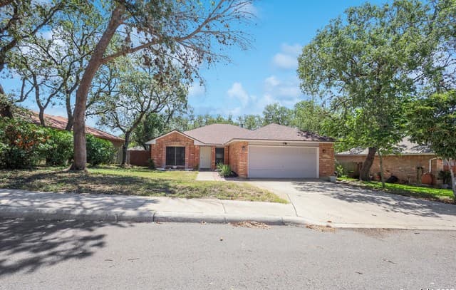 rental at 8605  Wood Peak in San Antonio TX