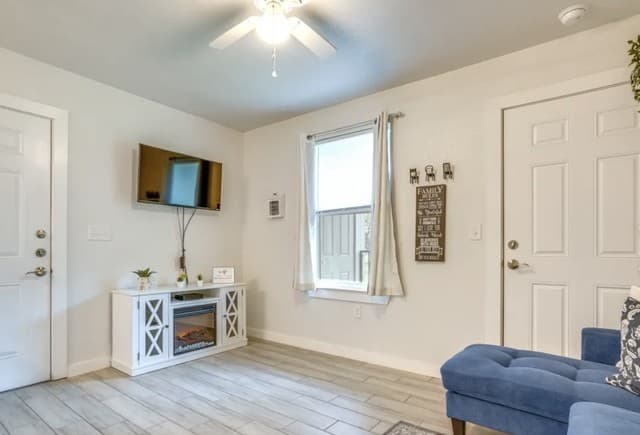 rental at 6423  Melissa Ann Unit 1206 in San Antonio, TX — photo 3