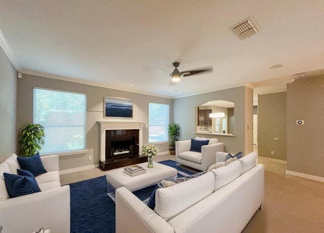 rental at 8708  Laurel Canyon in Universal City, TX — photo 4