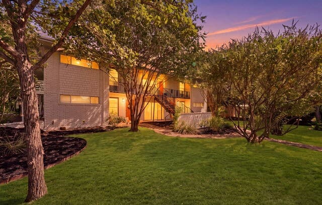 rental at 1157 Garraty Unit C in Terrell Hills TX