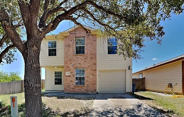 rental at 11106  Indian Canyon in San Antonio TX