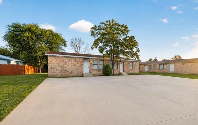 rental at 425  San Blas in San Antonio TX