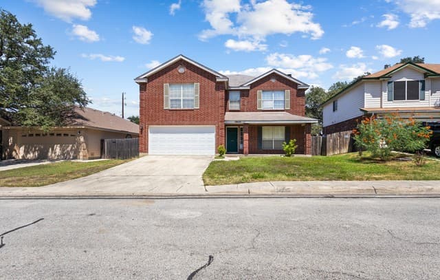 rental at 10635  Cat Mountain in San Antonio TX